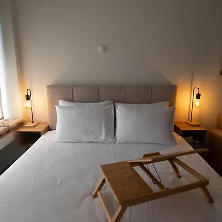 Apartment Modiano
