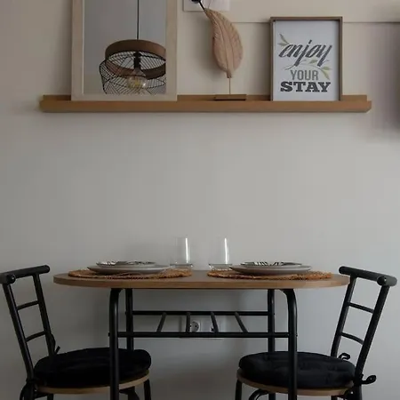 Apartment Modiano *