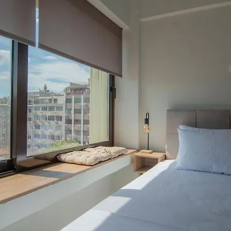 Modiano Apartment