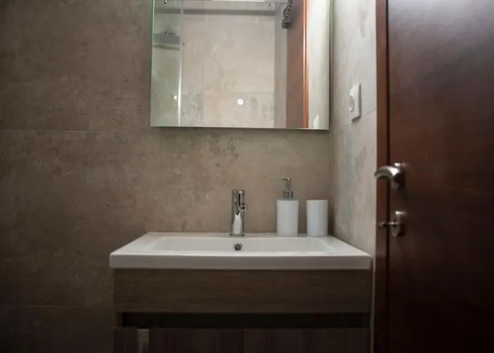 Apartment Modiano